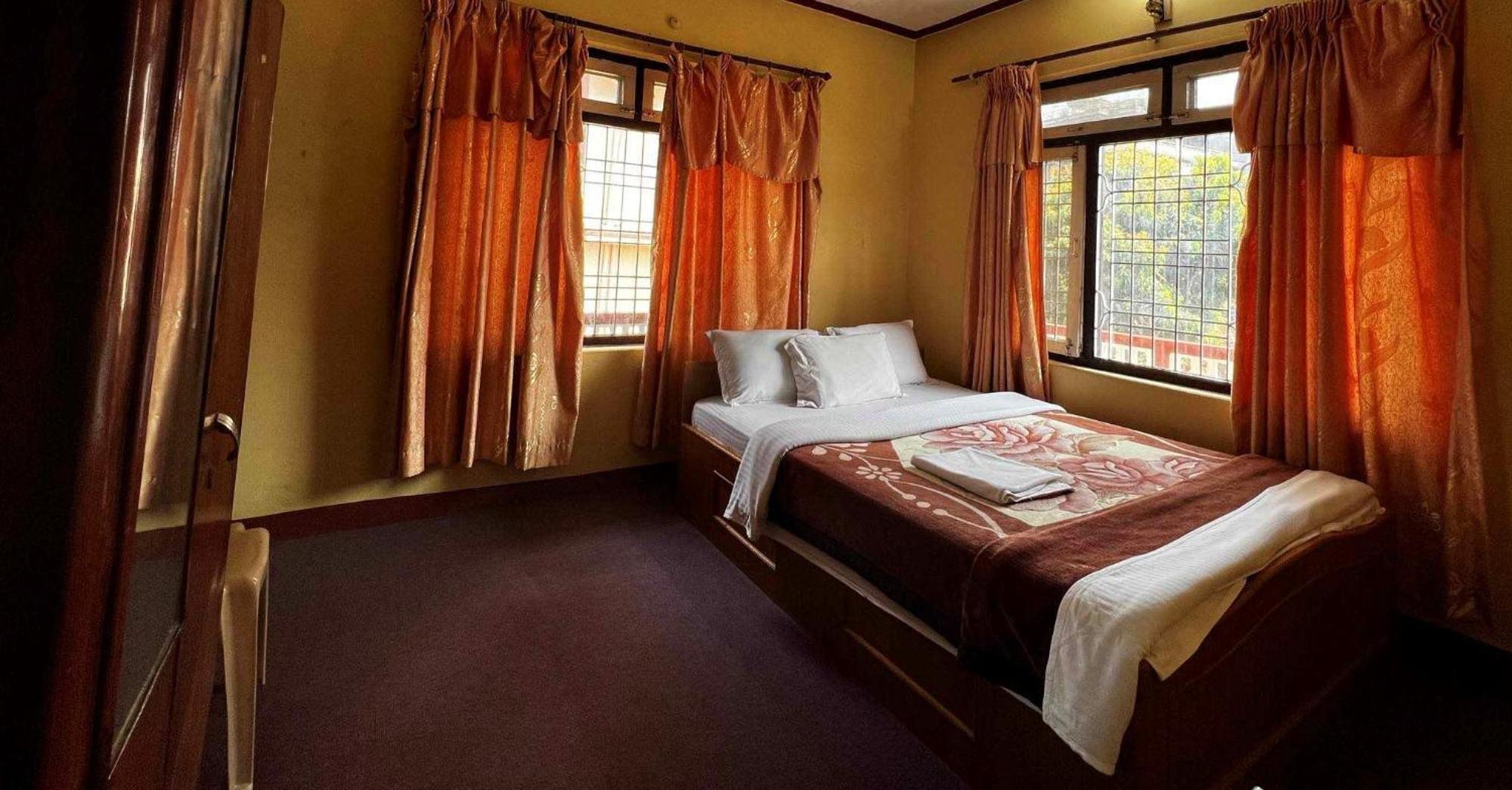 Geo Guest House ポカラ エクステリア 写真